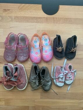 Little Girls Shoe Bundle - Jellies and Zara (As-Is)